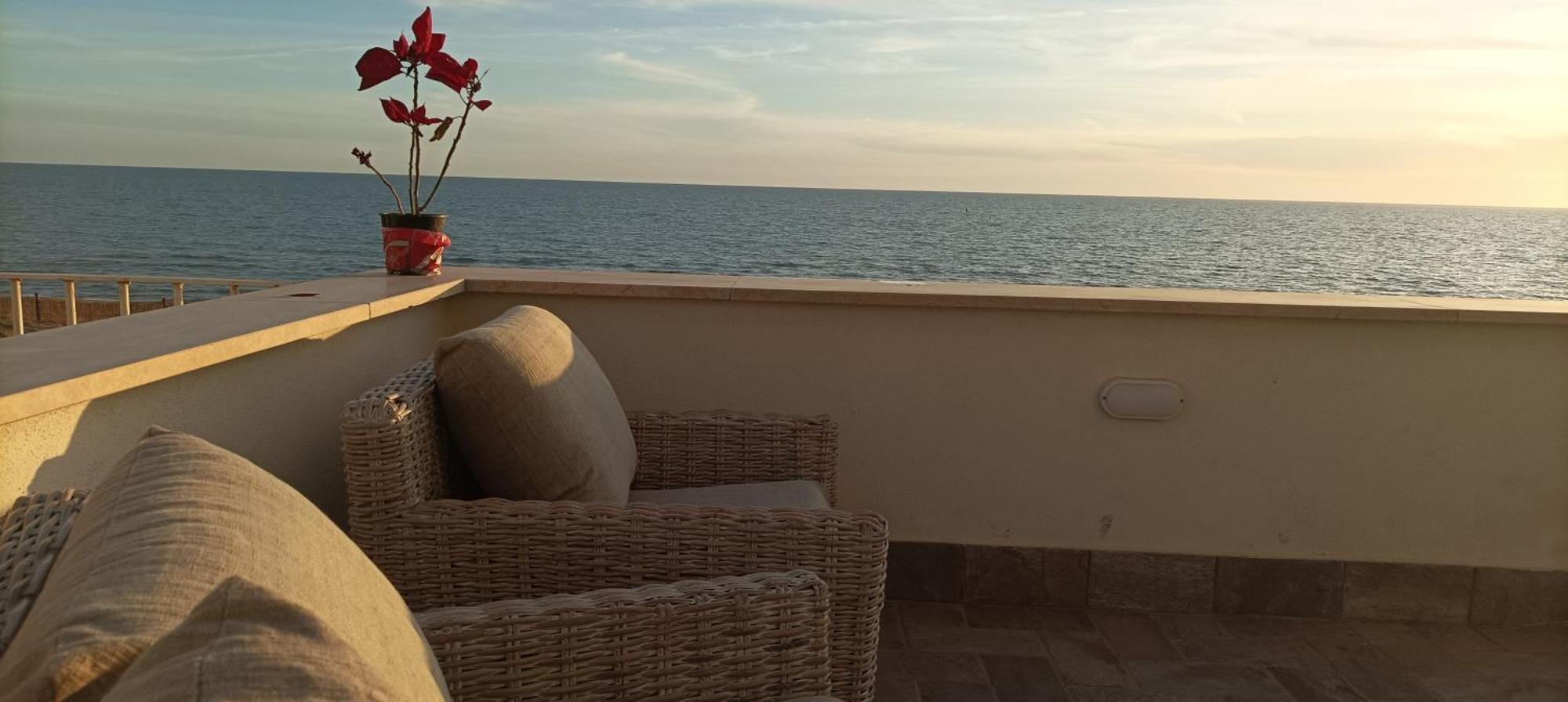 The Suite On The Beach Torvaianica Dış mekan fotoğraf