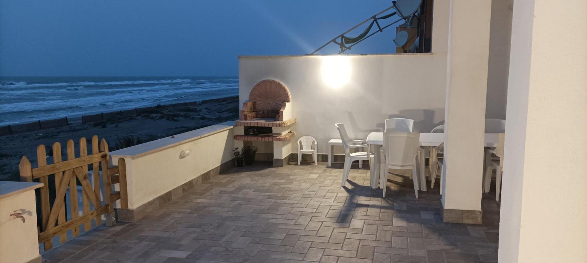 The Suite On The Beach Torvaianica Dış mekan fotoğraf