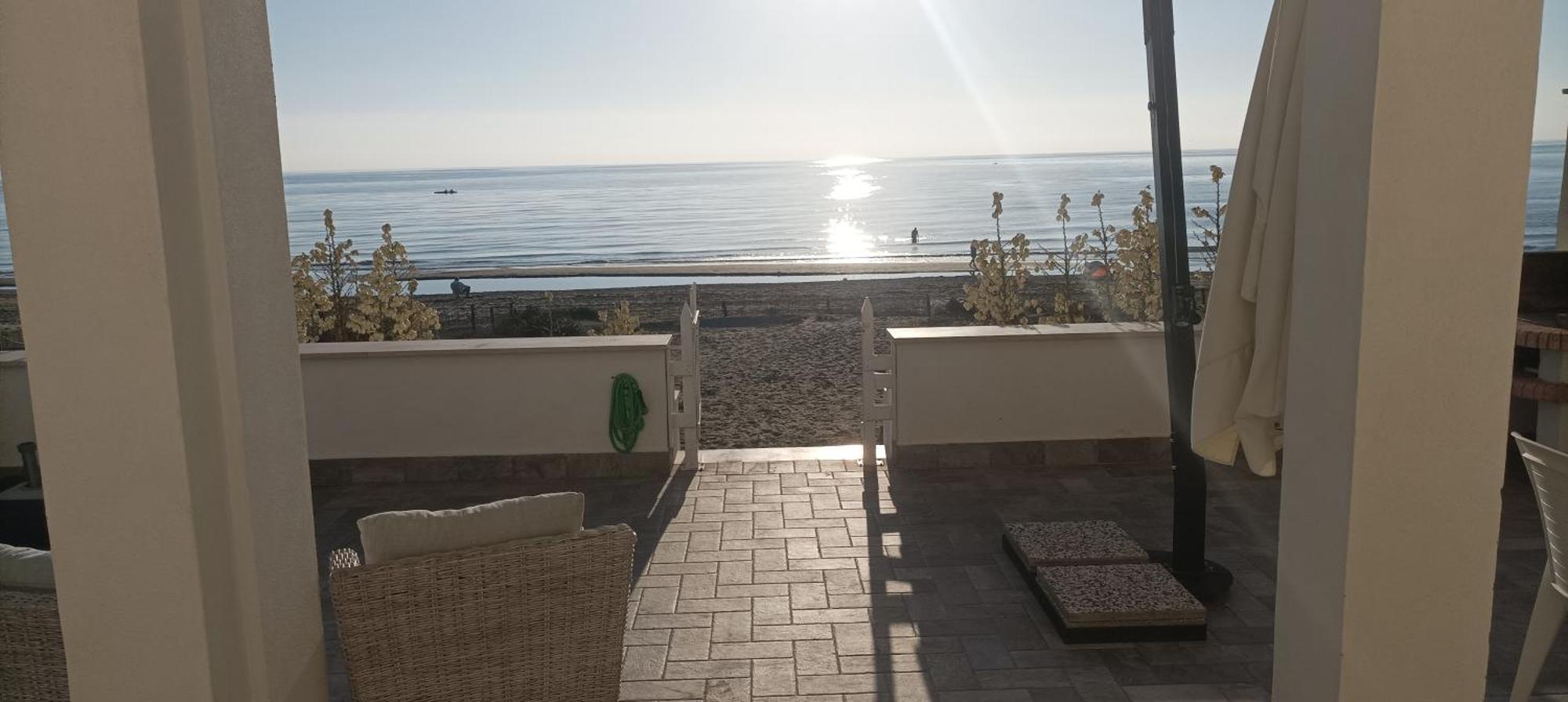 The Suite On The Beach Torvaianica Dış mekan fotoğraf