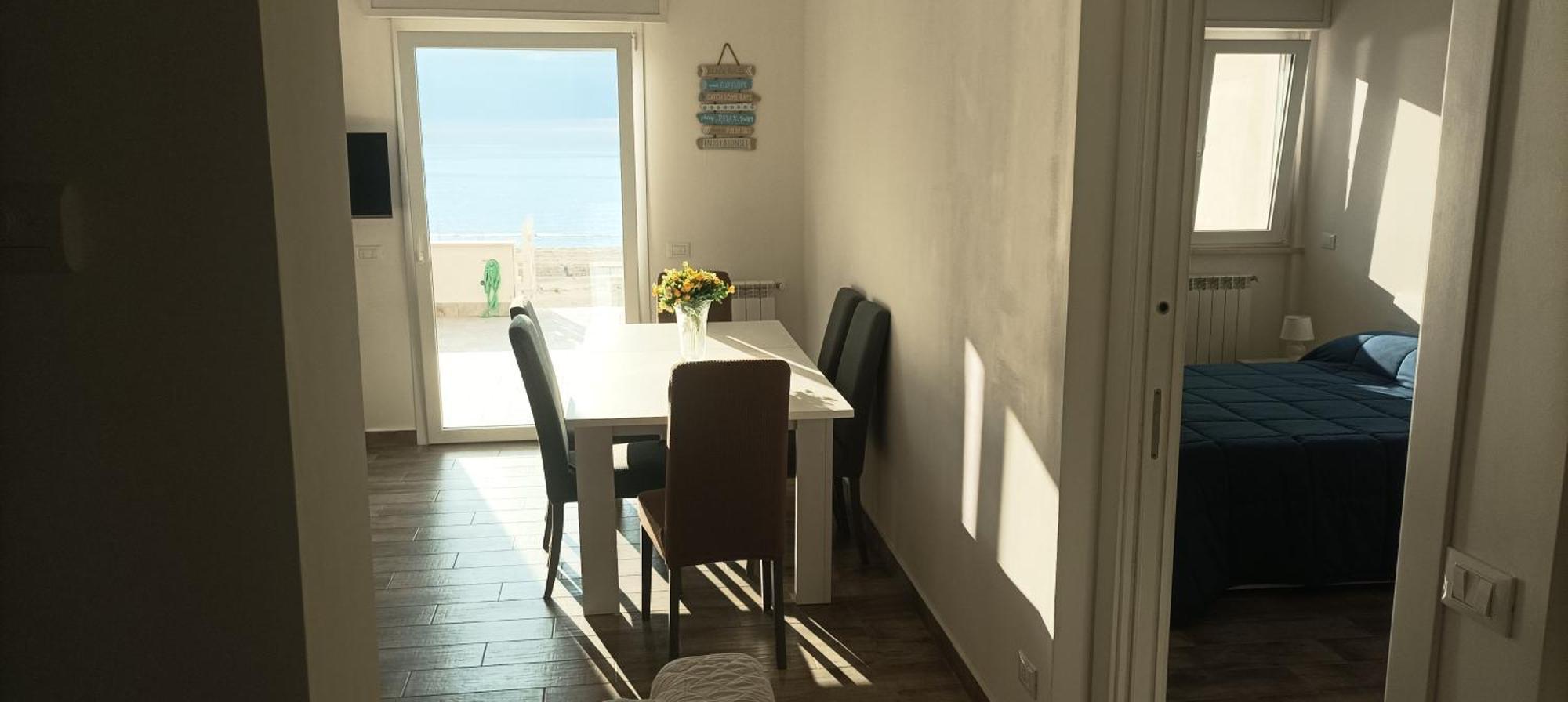 The Suite On The Beach Torvaianica Dış mekan fotoğraf