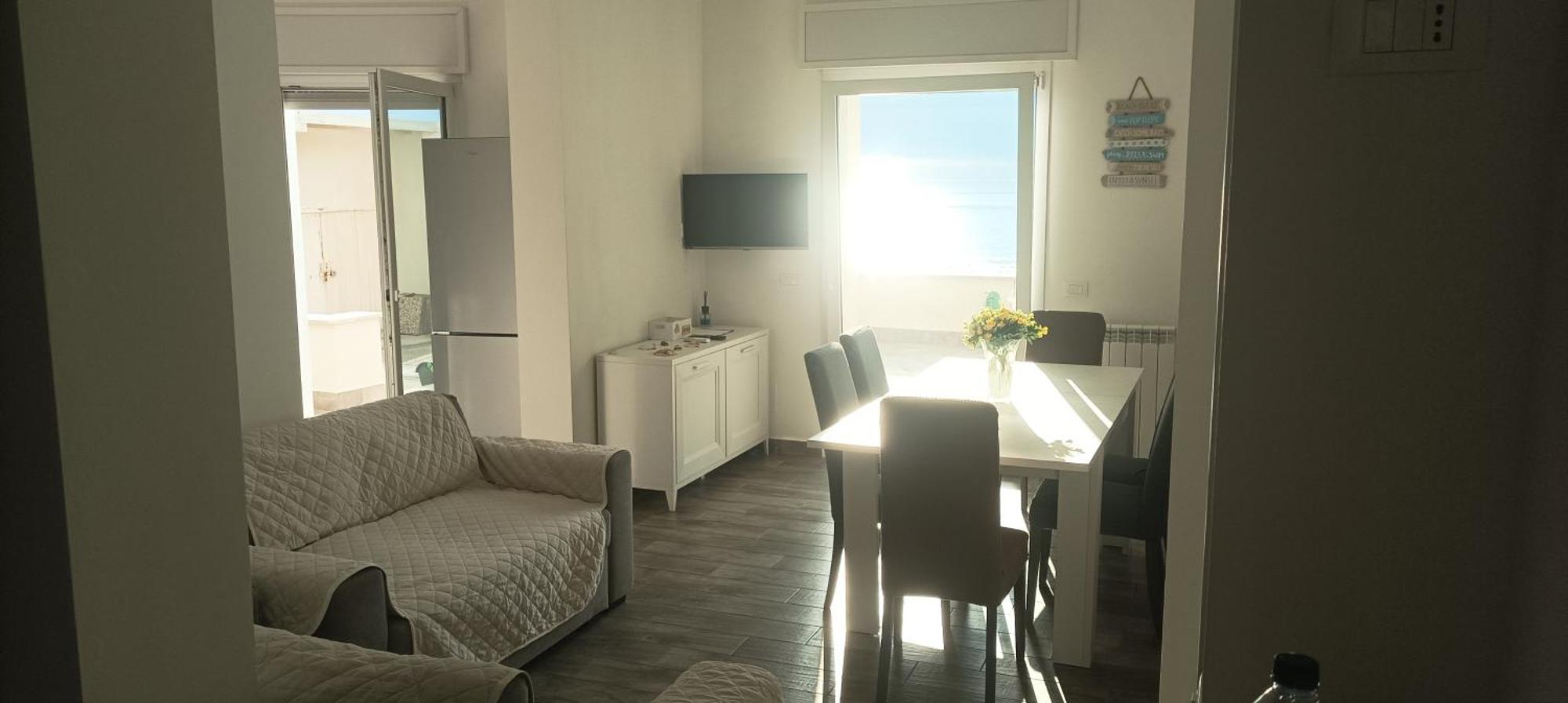 The Suite On The Beach Torvaianica Dış mekan fotoğraf